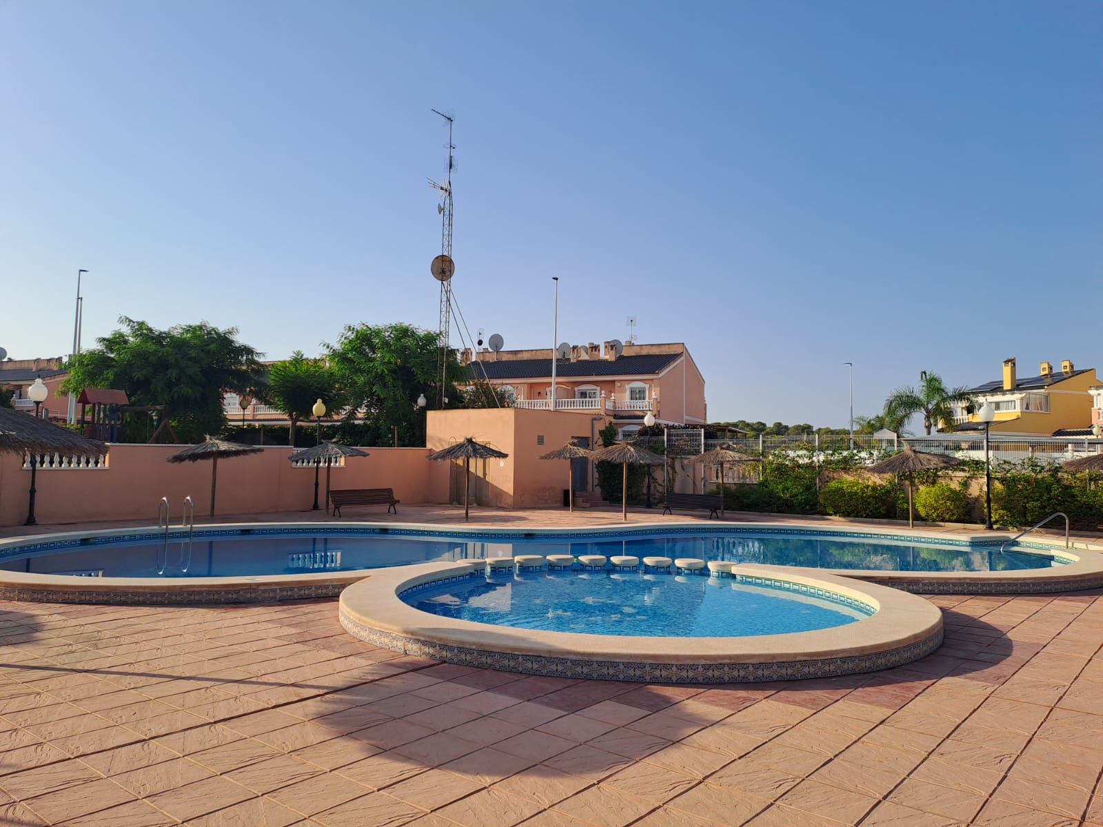 Charming Chatel in Gran Alacant